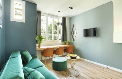Grenelle Apartment | YAYS Paris Zola by Numa