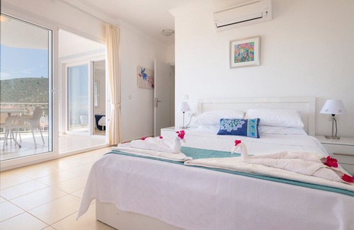 Kas Villa | Yaz Evi (Summer House) Fabulous Villa with Private pool Stunning views freewifi