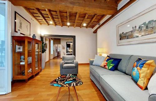 Rione VI Parione Apartment | YCH-Farnese Charme