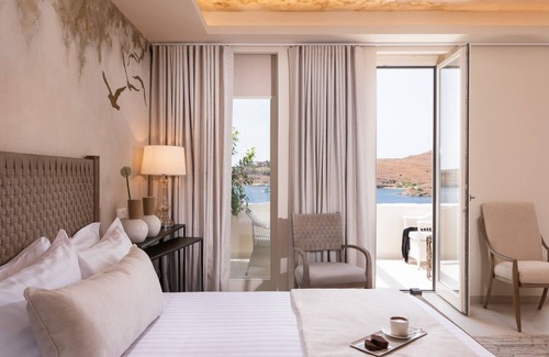 Vourkari Hotel | Ydor Hotel & Spa