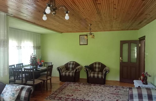 Macka House | Yeşil bahçe