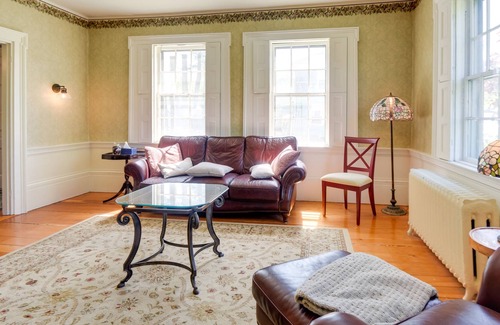Fryeburg House | 'Ye Olde Inn' Fryeburg Historic Home on Main St!