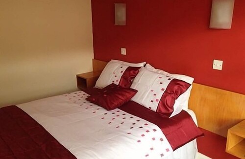 Holme-on-Spalding-Moor Hotel | Ye Olde Red Lion
