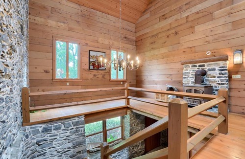 Ephrata Apartment | Ye Olde Stone Gables
