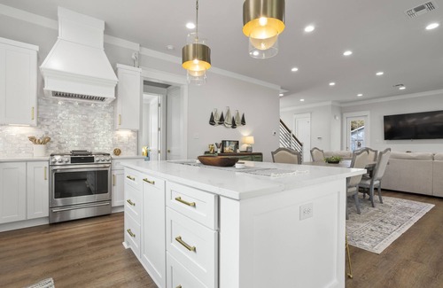 Bay St Louis House | Yeah, Bay-by! Modern Farmhouse in Old Town Bay Saint Louis
