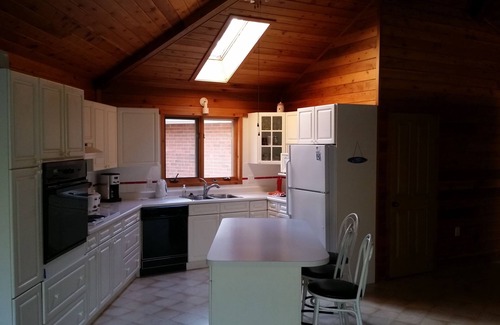Grand Bend Cottage | year round beautiful open concept one floor