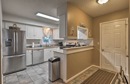McGaheysville House | Year-Round Getaway < 1 Mi to Skiing + Waterpark!
