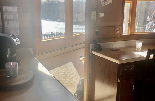 Tully House | Year Round Lake/Ski Home on Crooked Lake