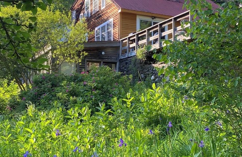 Williamsville House | Year Round Mountain Retreat