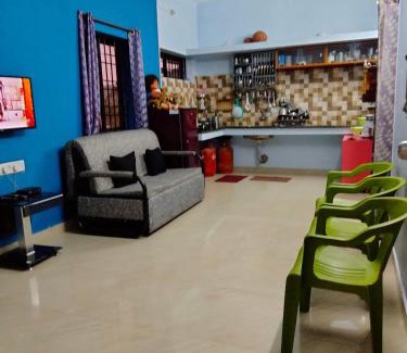 Yelagiri Apartment | Yelagiri RAM Cottage @Home with kitchenette full