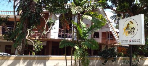 New Town House | Yellow Birds Resort