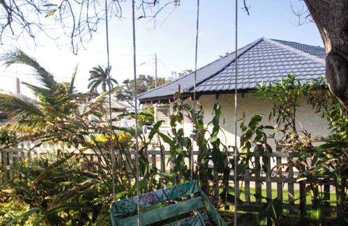 Falmouth Villa | Yellow Canary Beach Resort