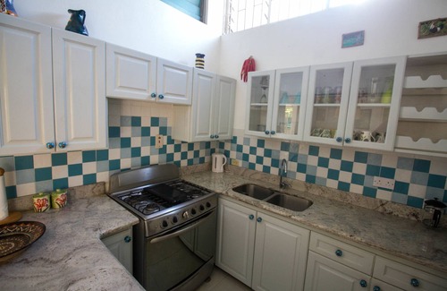 Silver Sands Villa | Yellow Canary Beach Villa