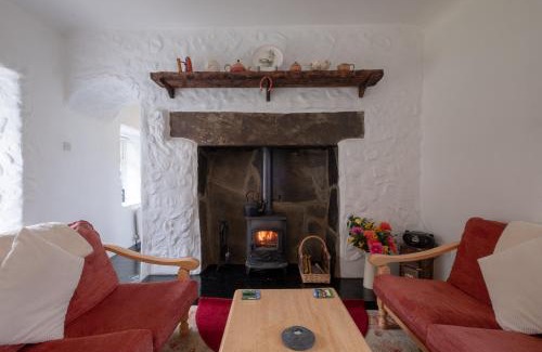 Lisdoonvarna House | Yellow Cottage, Doolin