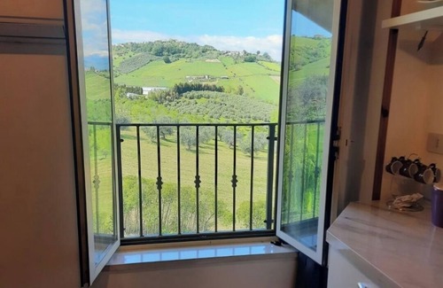 San Nicolo a Tordino Apartment | YELLOW HOUSE: apartment located between the sea, mountains and fantastic borghi☀️