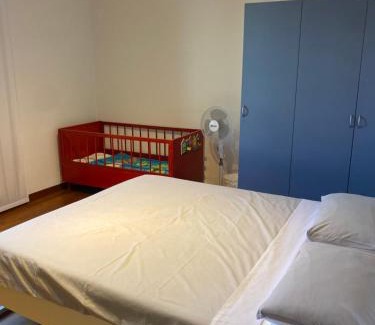 Mendrisio House | Yellow House Guest House