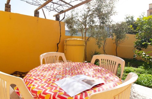 Torre Grande Apartment | Yellow House-Villetta con giardino