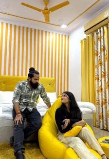 Gomti Nagar House | Yellow Inn Guest House