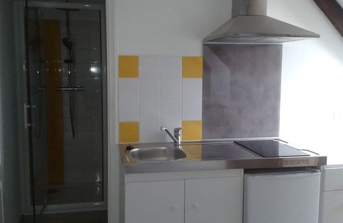 Curemonte Apartment | - Yellow Studio -