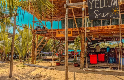 Kampot Hostel | Yellow Sun Hostel Kampot