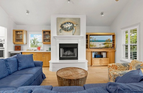 Anna Maria House | Yellowbird: AMI North End, Gulf Views, Pool, Tiki Hut, Elevator by Anna Maria Life Vacation Rentals