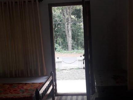 Kattikkulam Bed & Breakfast | Yellowood Nest Homestay