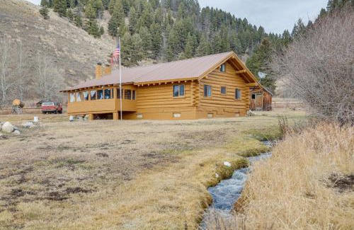 Big Sky House | Yellowstone Cabin Getaway Near National Park