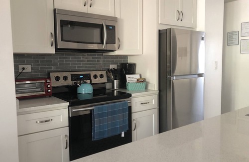 Marathon House | Yellowtail Getaway 3 bedrooms,4 beds,3 bath,boat dock,ice maker and heated pool