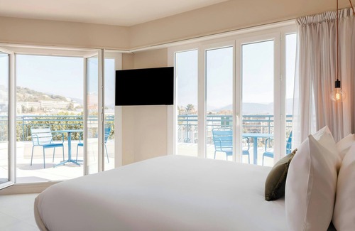 Les Baumettes Hotel | Yelo Promenade Hotel, Sonder Hotel by Marriott Bonvoy™