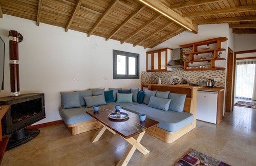 Mentese Hotel | Yenice Vadi Dogal Yasam Koyu