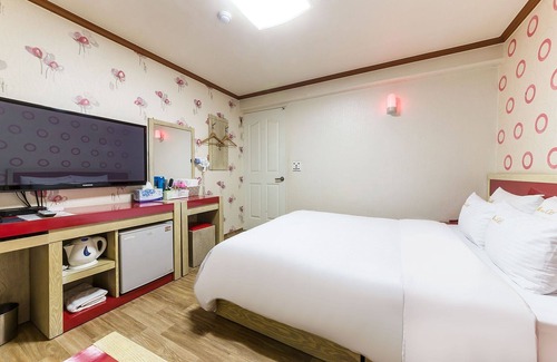 Jeongok Hotel | Yeoncheon Ciel