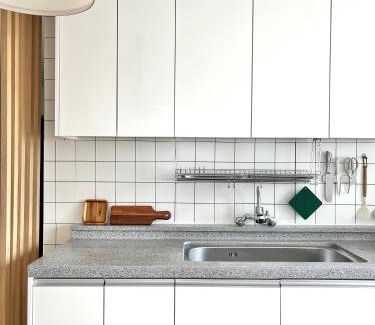 Banghwa-dong Apartment | Yeondam Stay