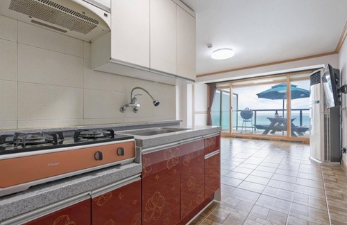 Yeongdeok House | Yeongdeok Blue Ocean Tourist Pension