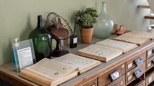 Suwon House | Yeongheungdo BoutiquePasseComposePension