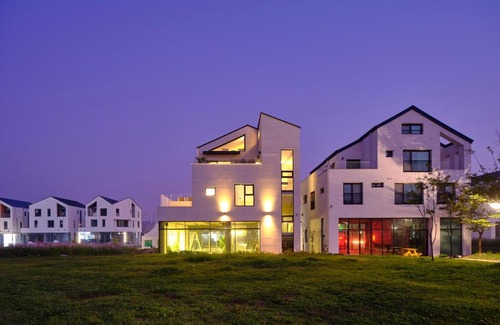 Yeongjong-dong House | Yeongjongdo Island Fairy Tale Village Open Space