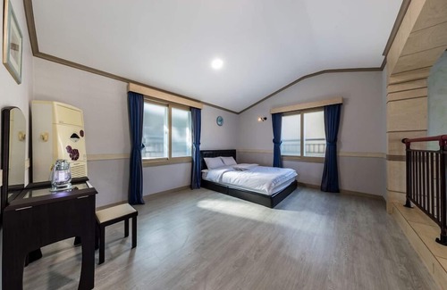 Dolsan-eup House | Yeosu Ailia Pension