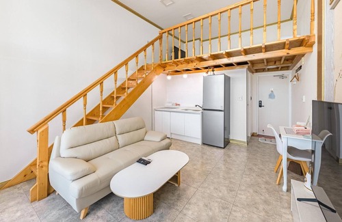 Musilmok House | Yeosu Nukim Pension