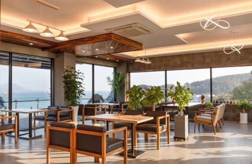 Yeosu House | Yeosu Palette Pension