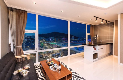 Chongp'o Condo | Yeosu Paradise Spa Pension