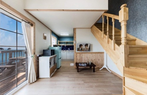 Musilmok House | Yeosu Sodam Pension