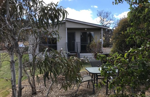 Tallarook Bed & Breakfast | Yeoy's Cabin