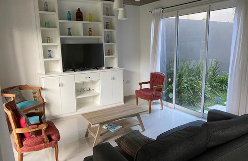 Yerba Buena House | yerba buena veraterra country