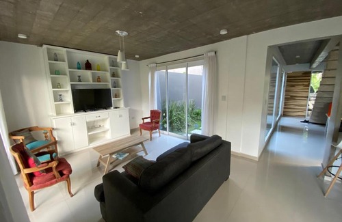 Yerba Buena House | yerba buena veraterra country