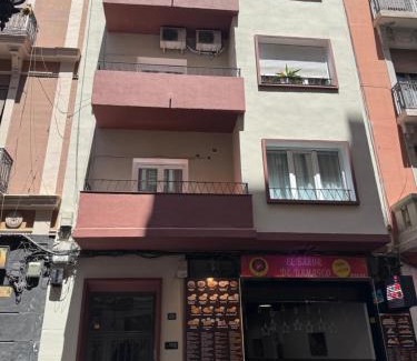 Alicante City Centre Apartment | YES! Rooms