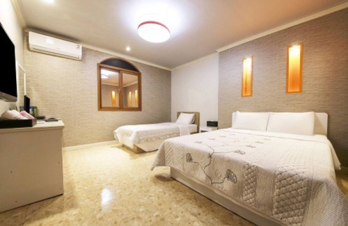 Yesan Hotel | Yesan Bobos