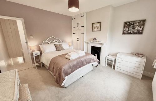 Landford House | Yew Tree Cottage