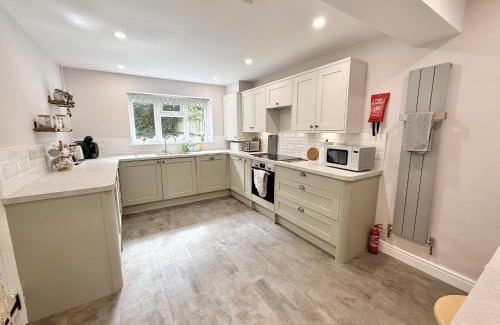 Landford House | Yew Tree Cottage