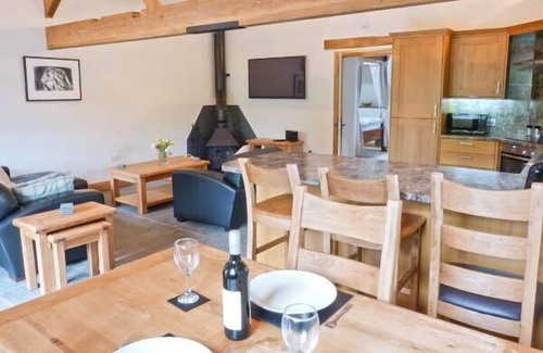 Broughton Mills Cottage | YEW TREE COTTAGE, pet friendly, luxury holiday cottage in Torver