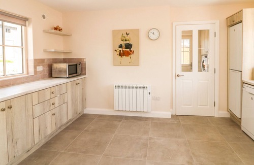 Ballindaggan House | YEW TREE HOUSE, pet friendly in Enniscorthy, County Wexford