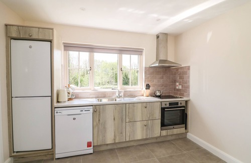 Ballindaggan House | YEW TREE HOUSE, pet friendly in Enniscorthy, County Wexford